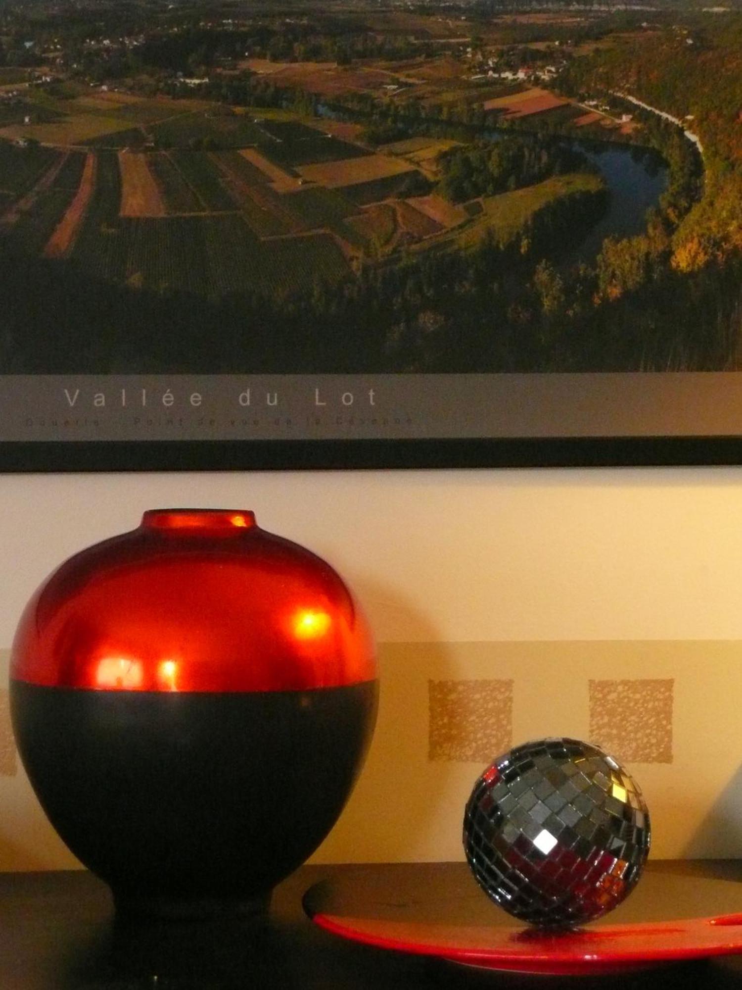 Le Vinois Hotel Caillac Bagian luar foto