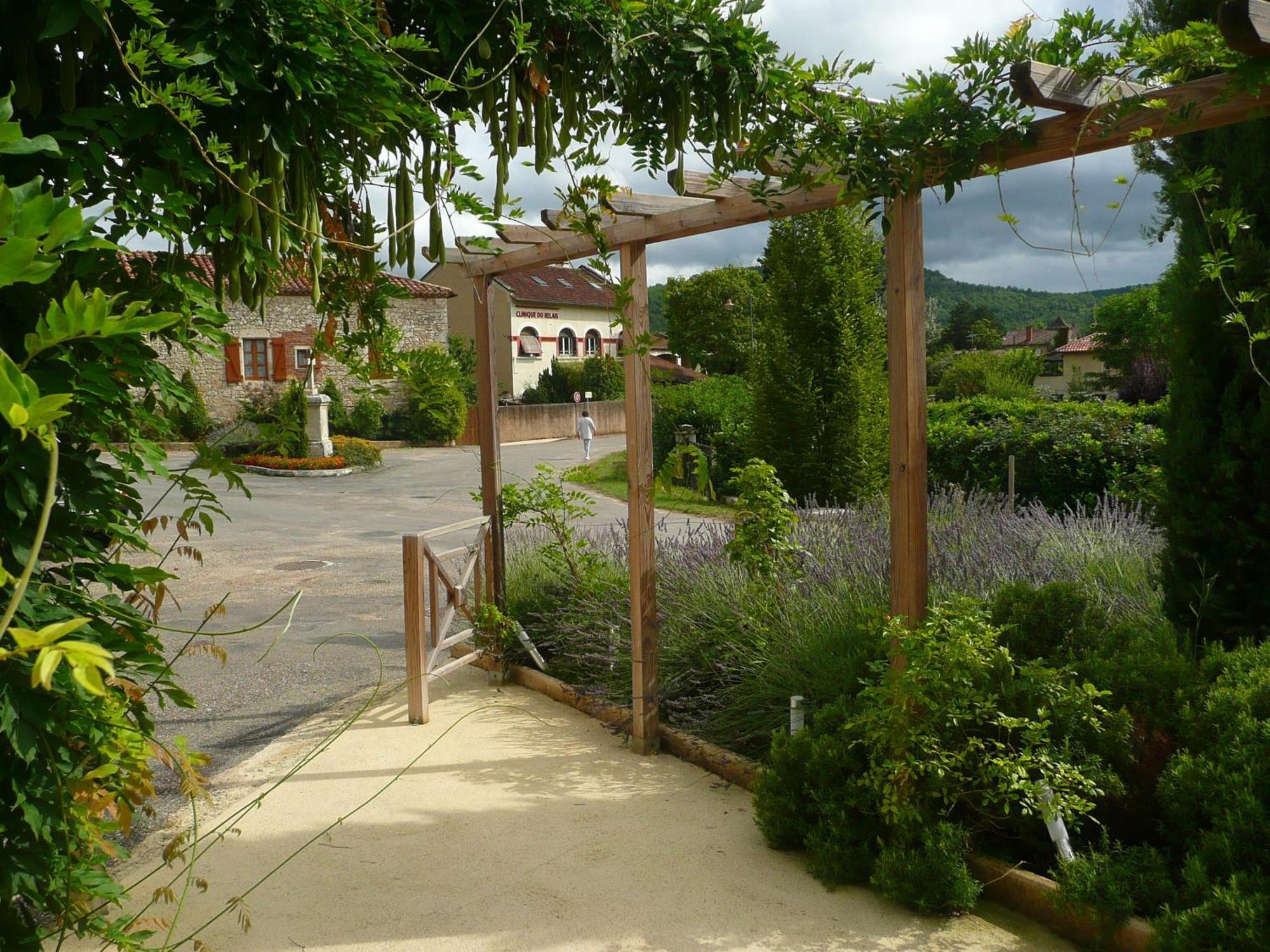 Le Vinois Hotel Caillac Bagian luar foto