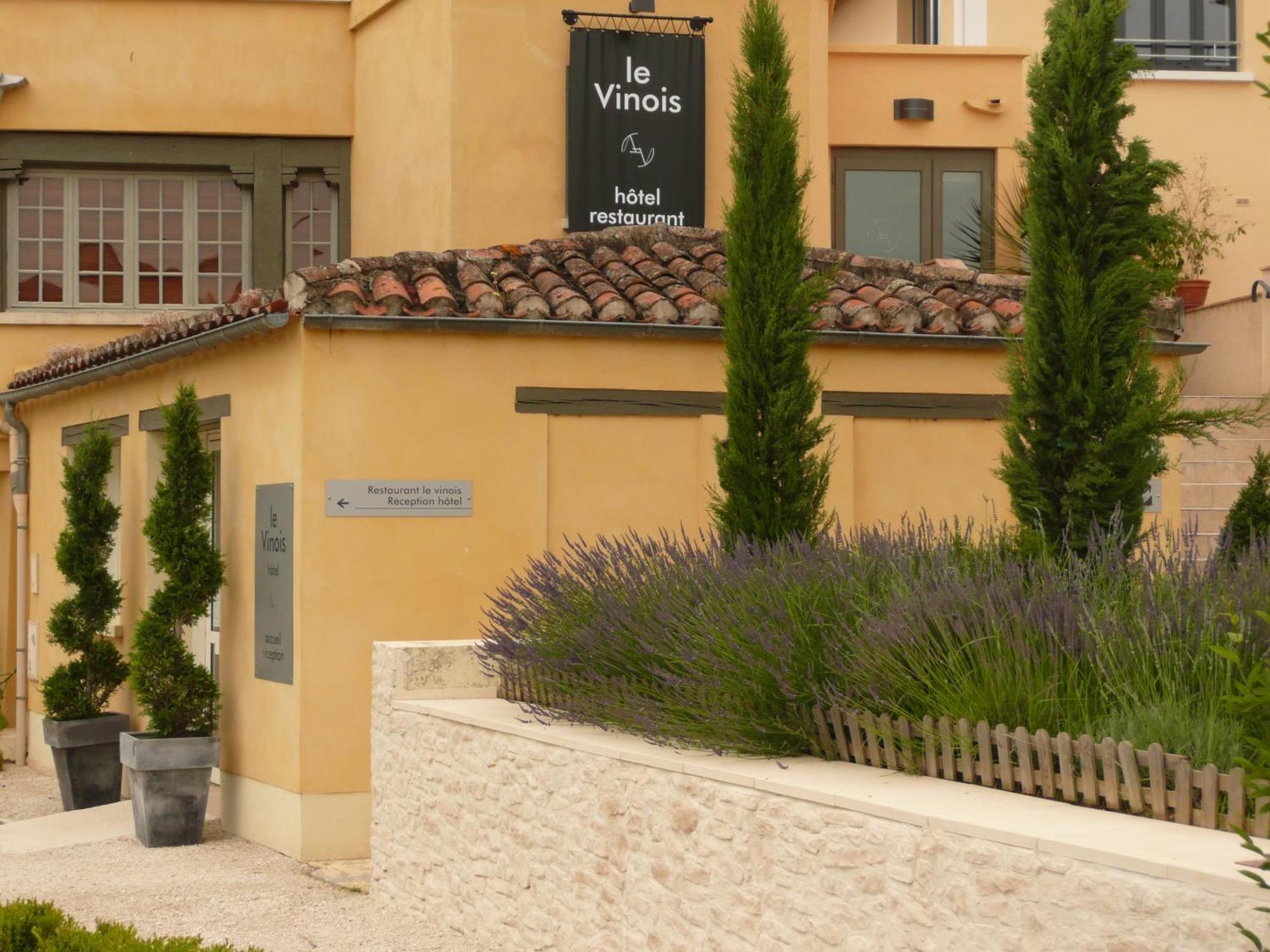 Le Vinois Hotel Caillac Bagian luar foto